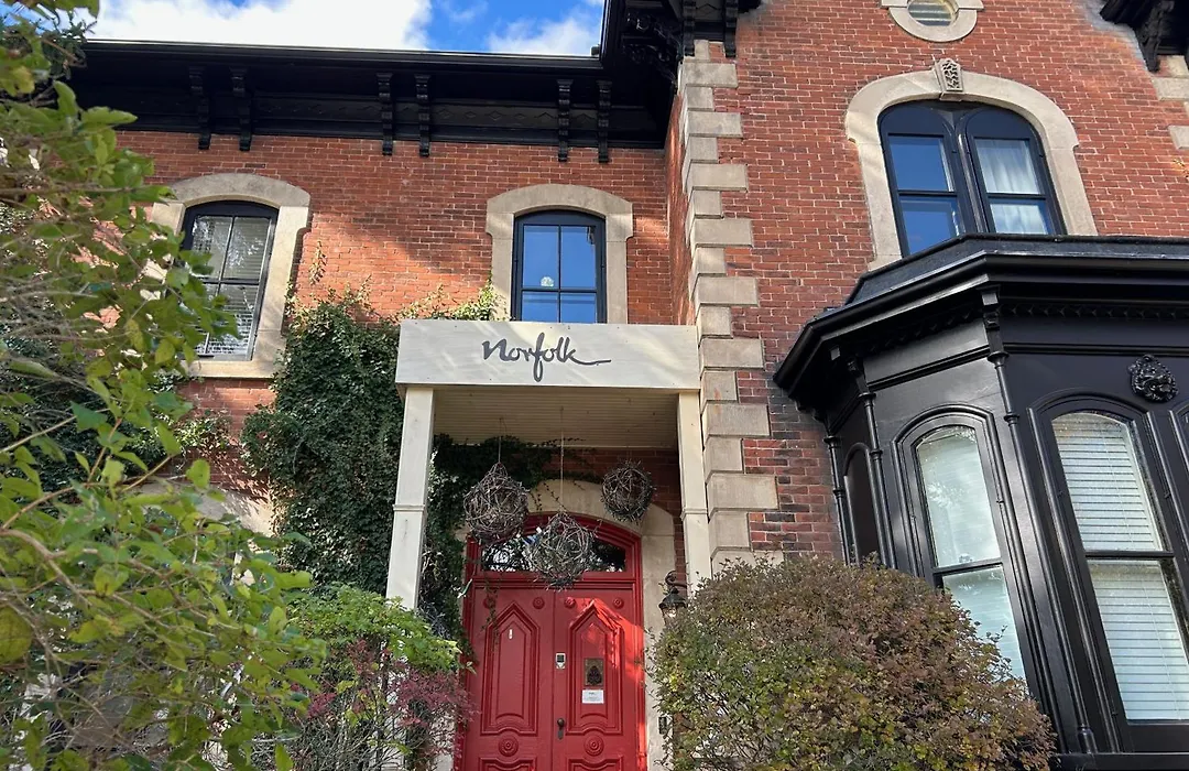Norfolk Guest House Inn-1