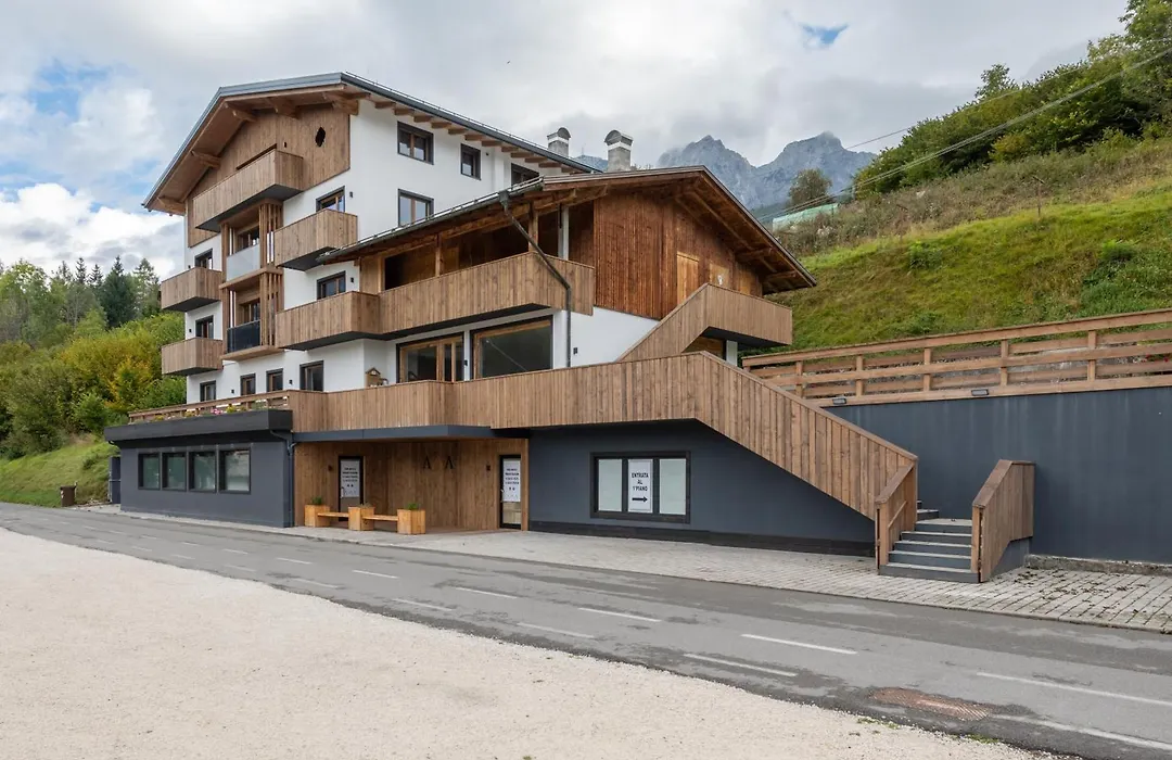 Residenza Turistica AMA Dolomiti-1