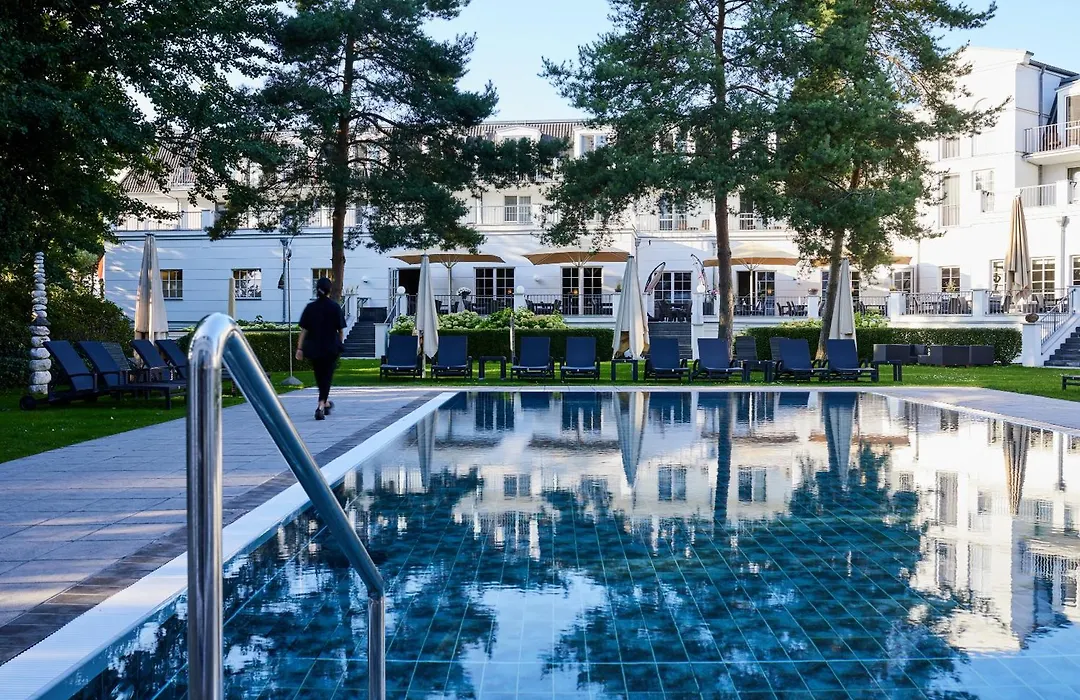 Strandhotel Zingst-1