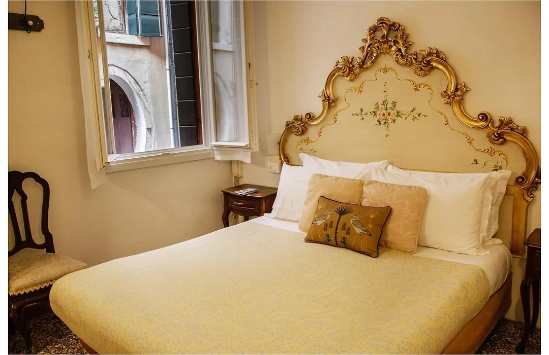Hotel Casa Petrarca-1