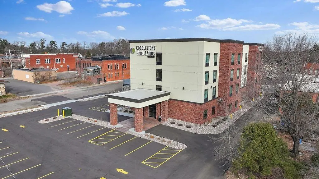 Cobblestone Hotel & Suites - Mosinee-1