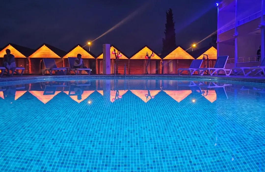 Aroma Beach Hotel-1