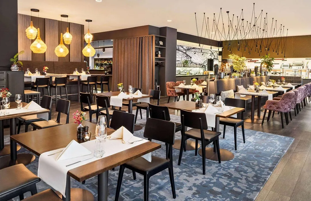Vienna House by Wyndham zur Bleiche Schaffhausen City-1