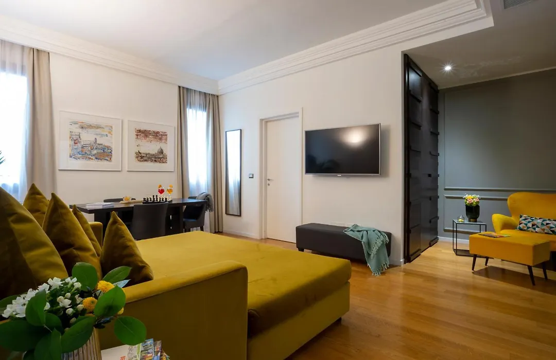 Elizabeth Lifestyle Hotel-1
