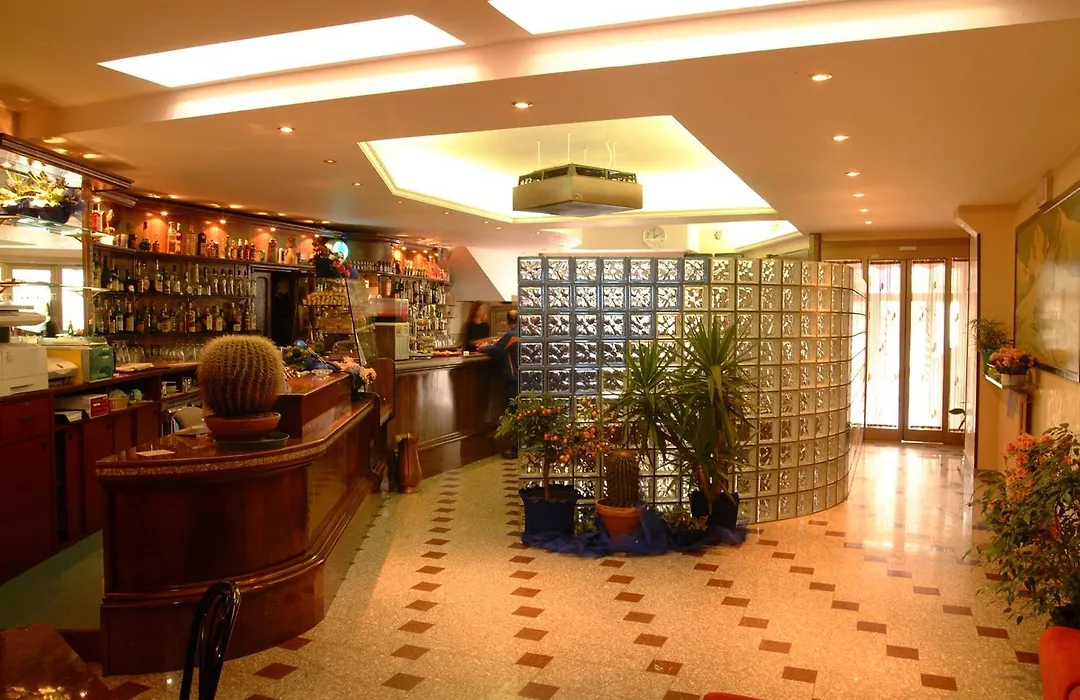 Hotel Valentino-1