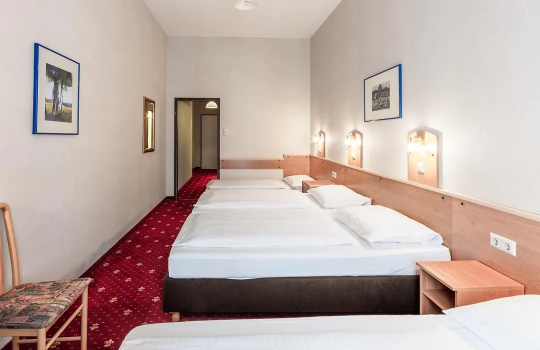 Hotel Admiral-1