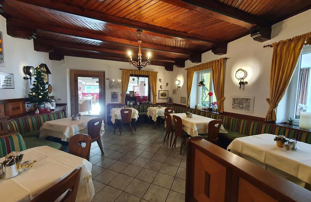 Gasthof Zur Post-1