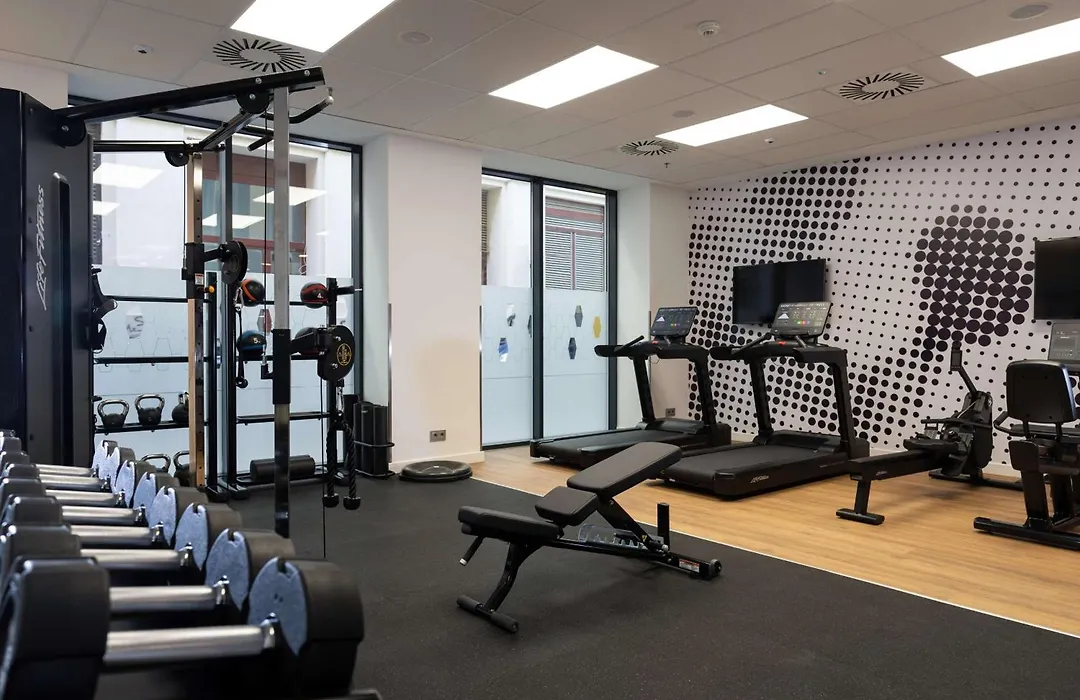 Hampton By Hilton Budapest City Centre-1