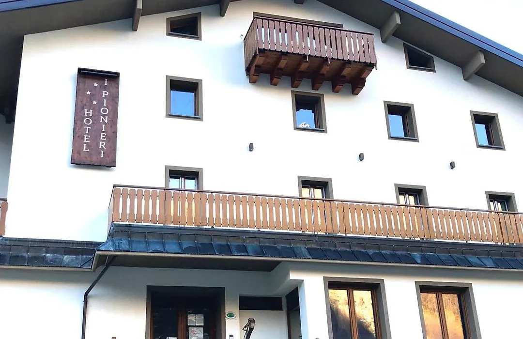 Hotel I Pionieri-1