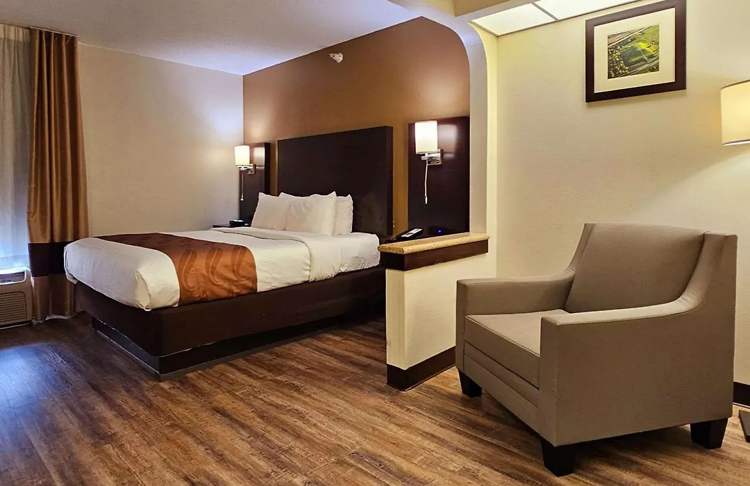 Quality Inn & Suites Near St Louis And I-255-1