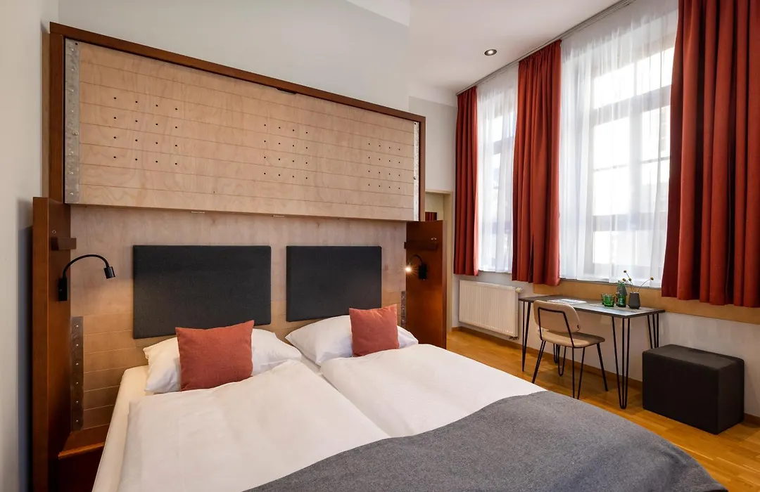 Jufa Hotel Bregenz-1