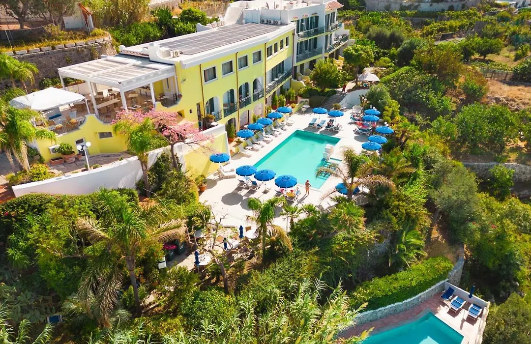 Hotel Capizzo-1