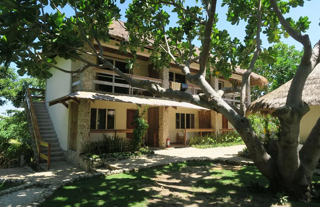 Tepanee Beach Resort-1
