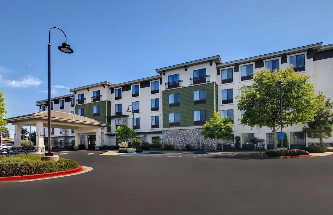 Hampton Inn & Suites San Luis Obispo-1