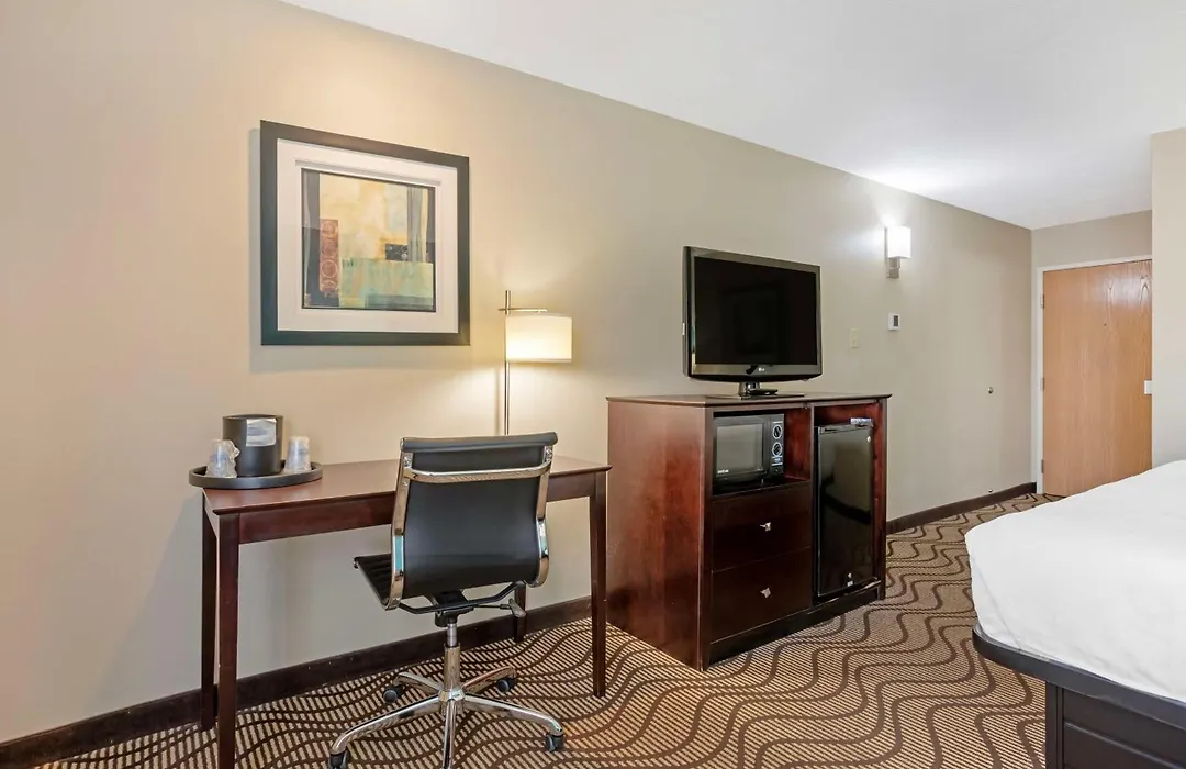 Best Western Plus Lonoke Hotel-1