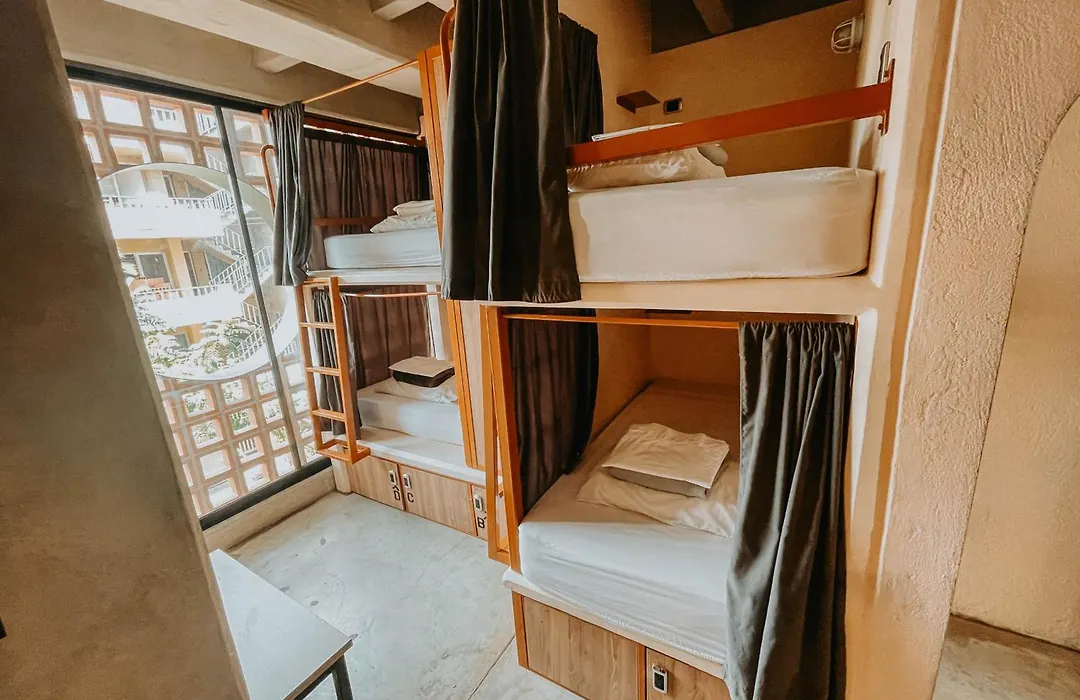Viajero Medellín Hostel-1