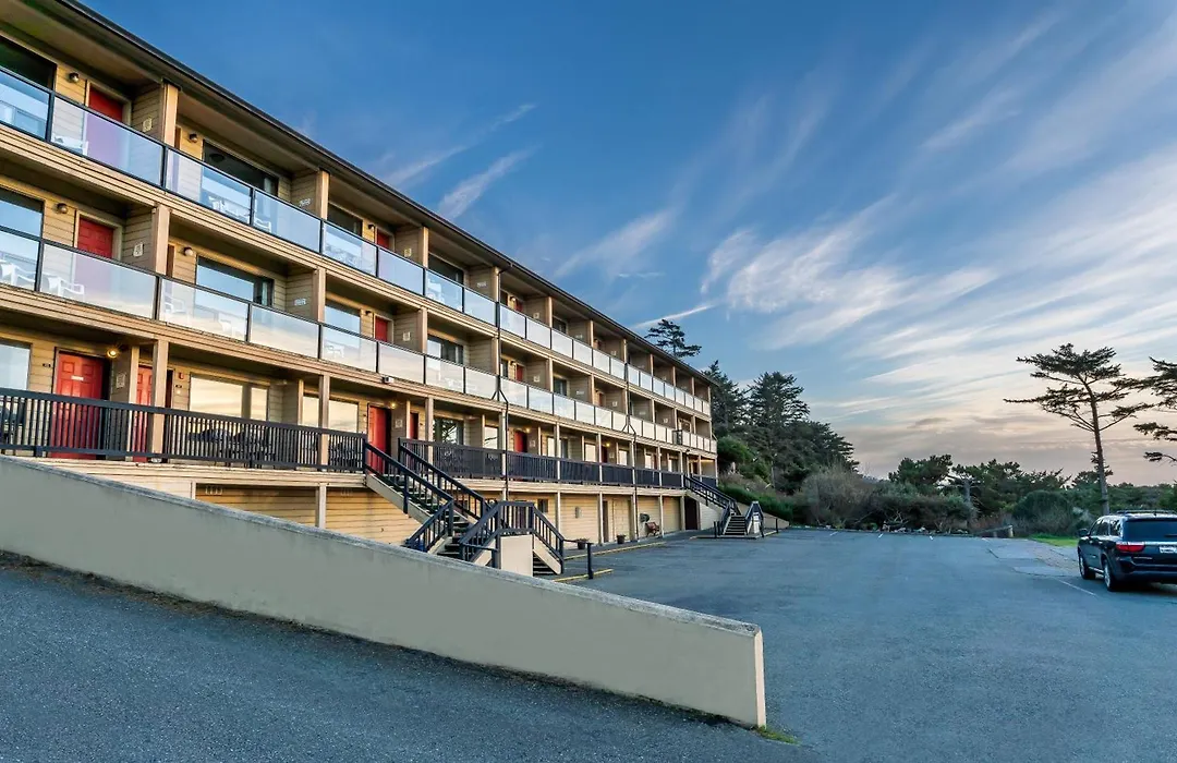 Gold Beach Inn-1