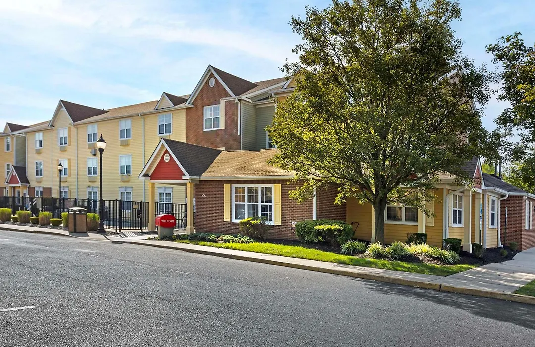 Mainstay Suites Mt Laurel - Philadelphia-1