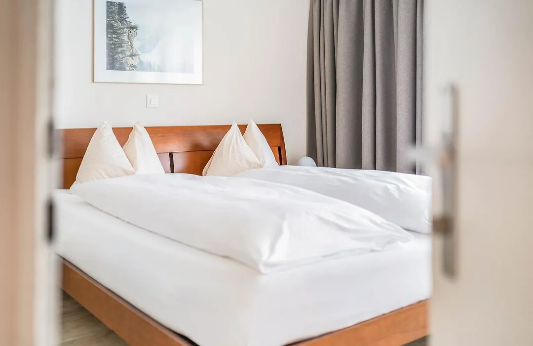 Wanderlust Guesthouse-1