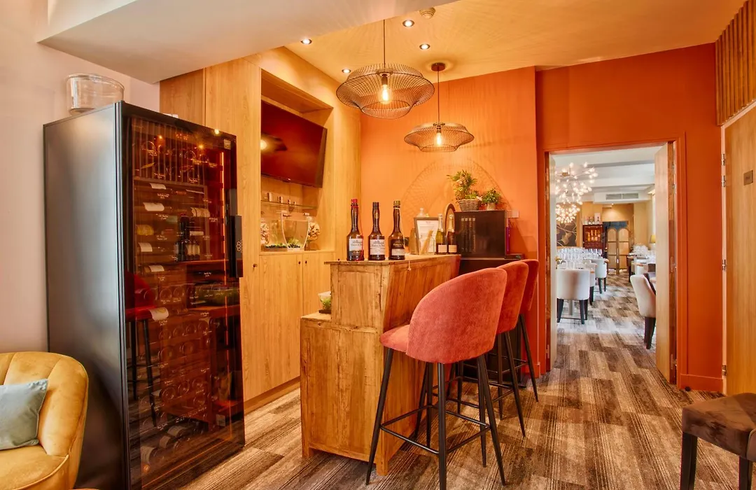 Le Castel Cabourg hôtel&SPA- Restaurant La Calypso-1
