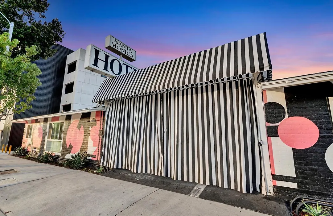 Santa Monica Hotel-1