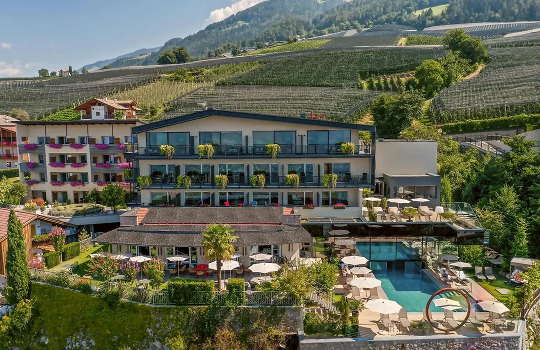 Hilburger Hotel-1