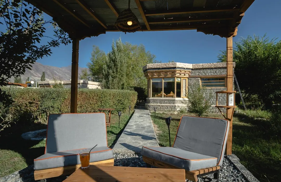 Lchang Nang Retreat-The House Of Trees-Nubra Valley-1