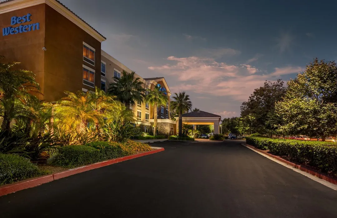 Best Western Ontario Mills Mall-1