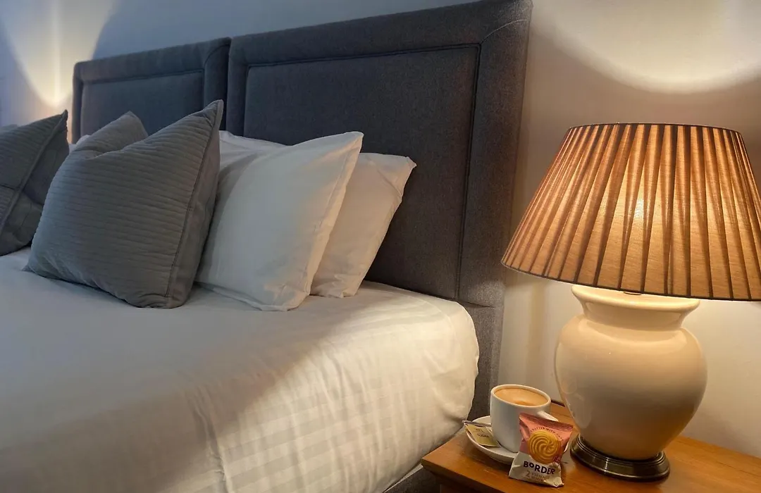 The Oaks Hotel-1