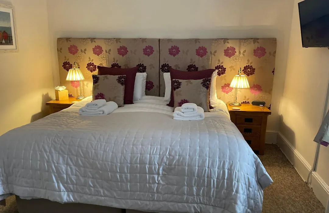 The Red Lion Hotel-1