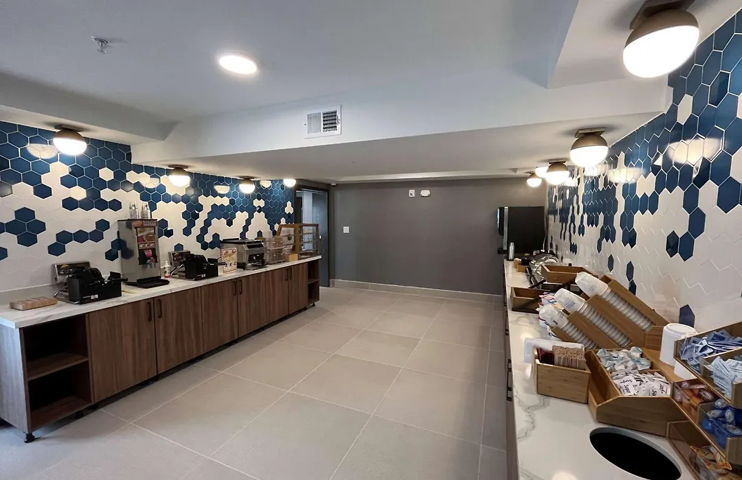 La Quinta Inn By Wyndham Columbia Ne Fort Jackson-1