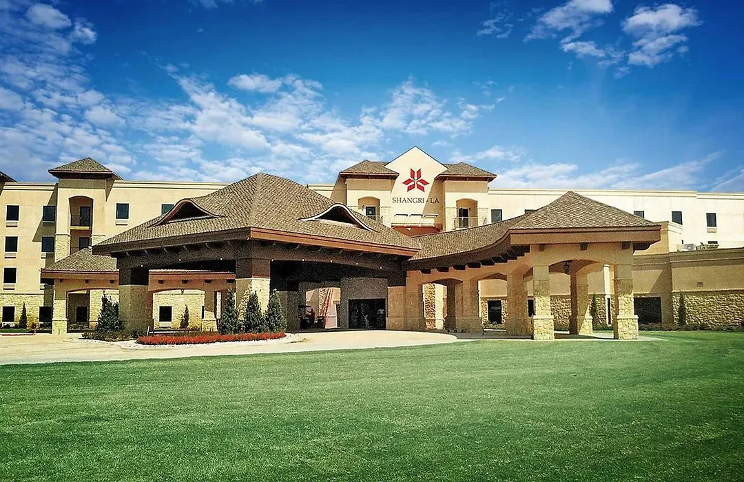 Shangri-La Resort-1