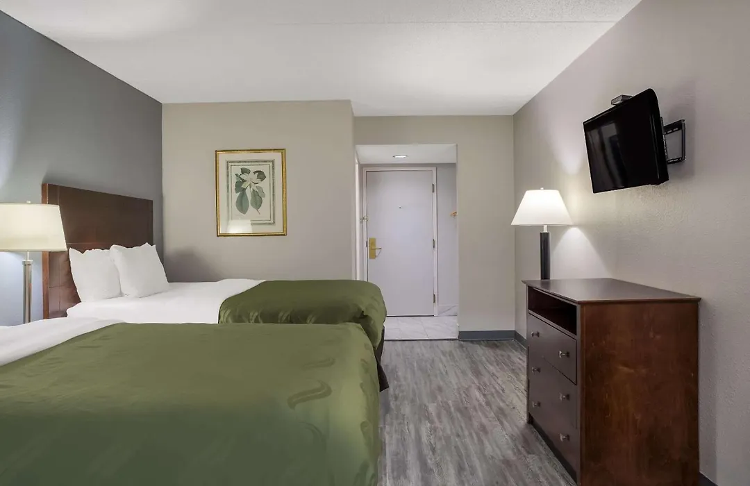 Quality Inn Toledo Westgate-1