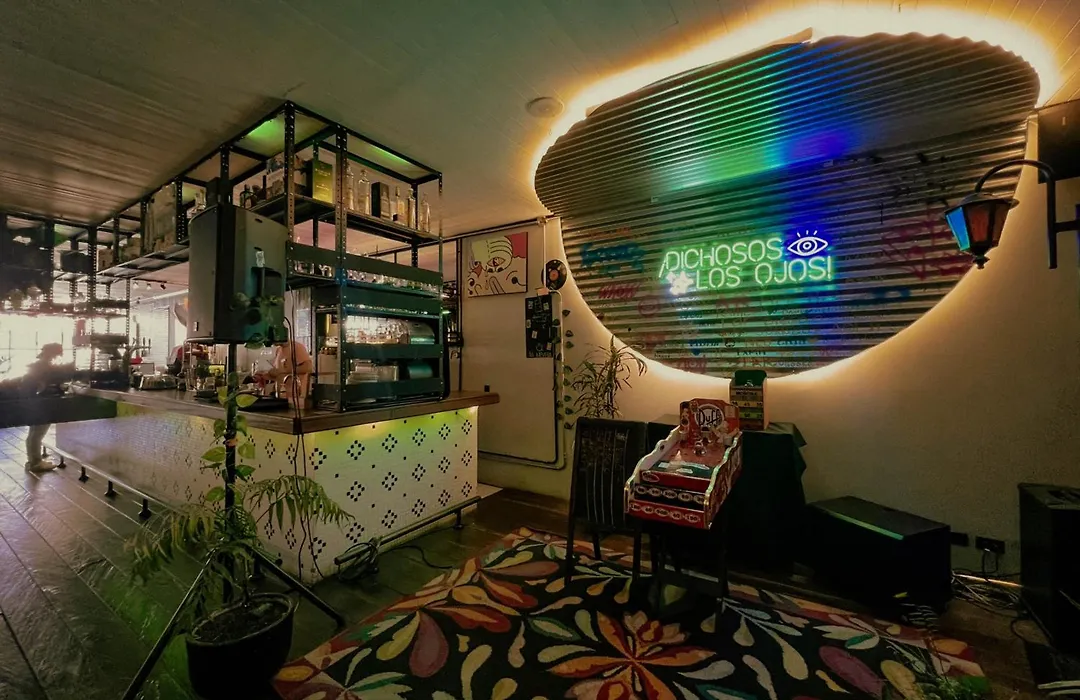 Viajero Bogota Hostel&Spa-1