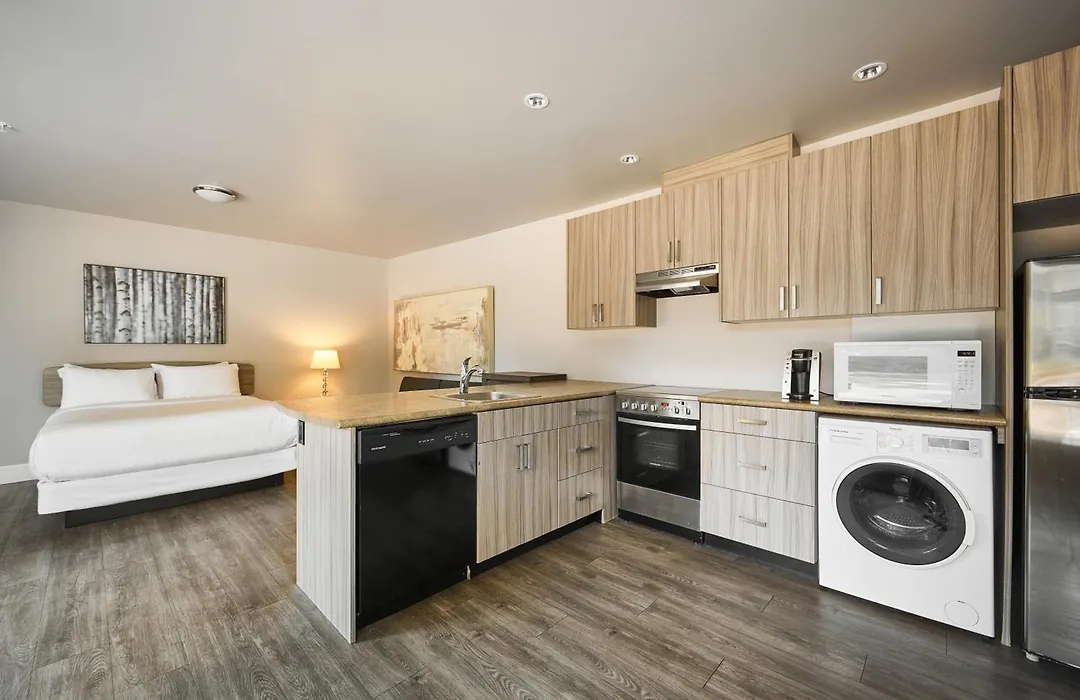 Solo Suites-1