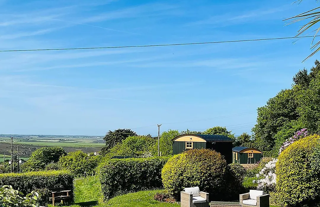 Beacon Country House & Luxury Shepherd Huts-1