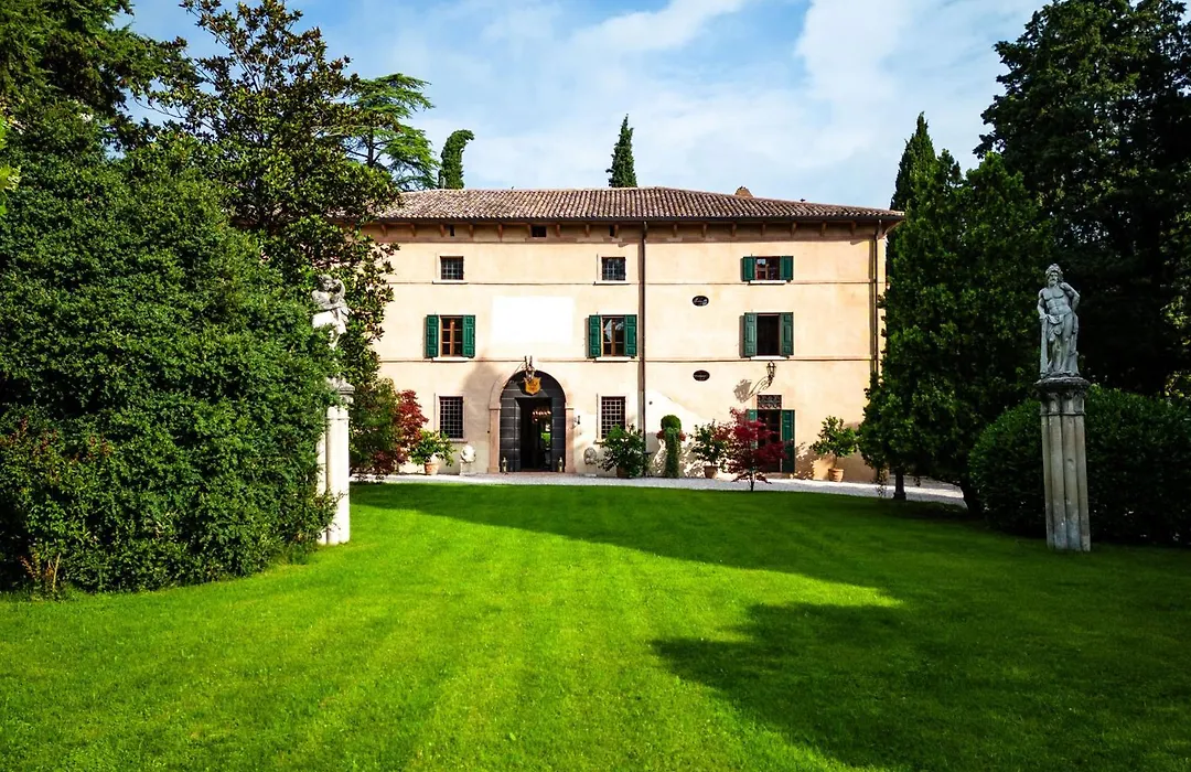 Villa Carrara-1