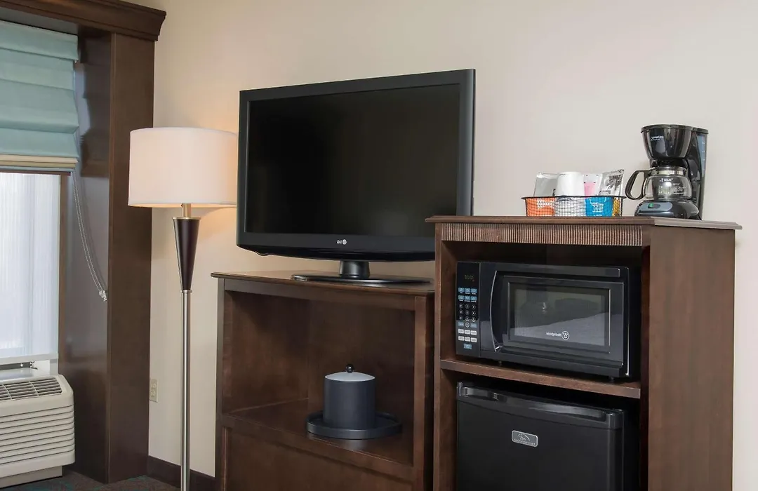 Hampton Inn & Suites Kokomo-1