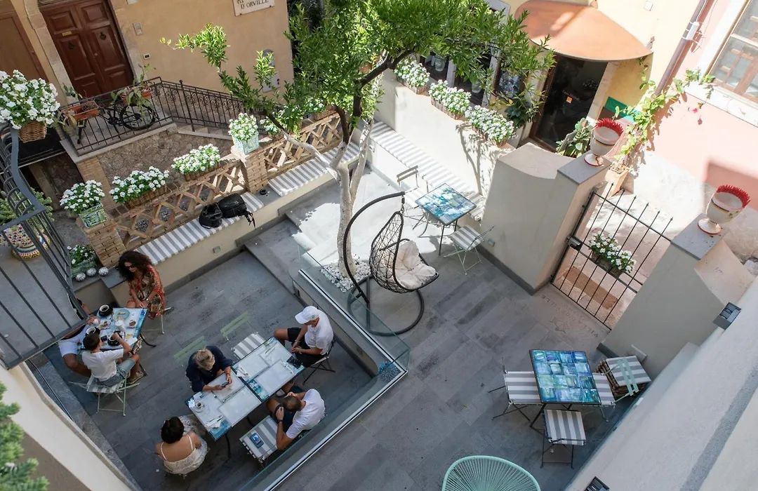 Villa D'Orville luxury suites Taormina-1