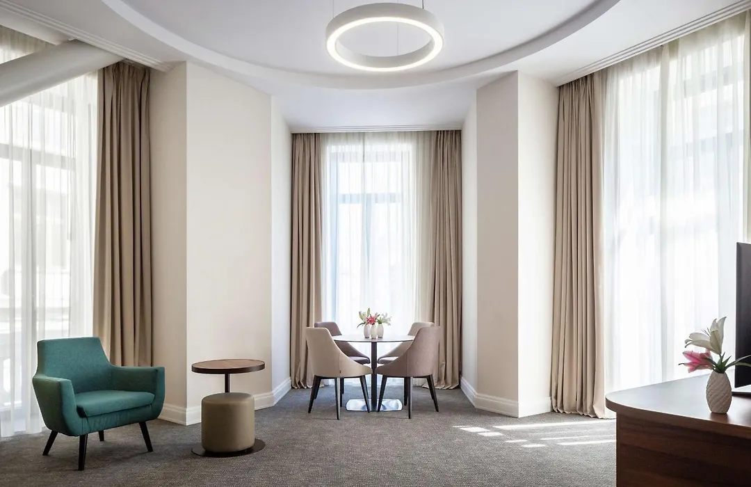 Hilton Garden Inn Bucharest Old Town-1