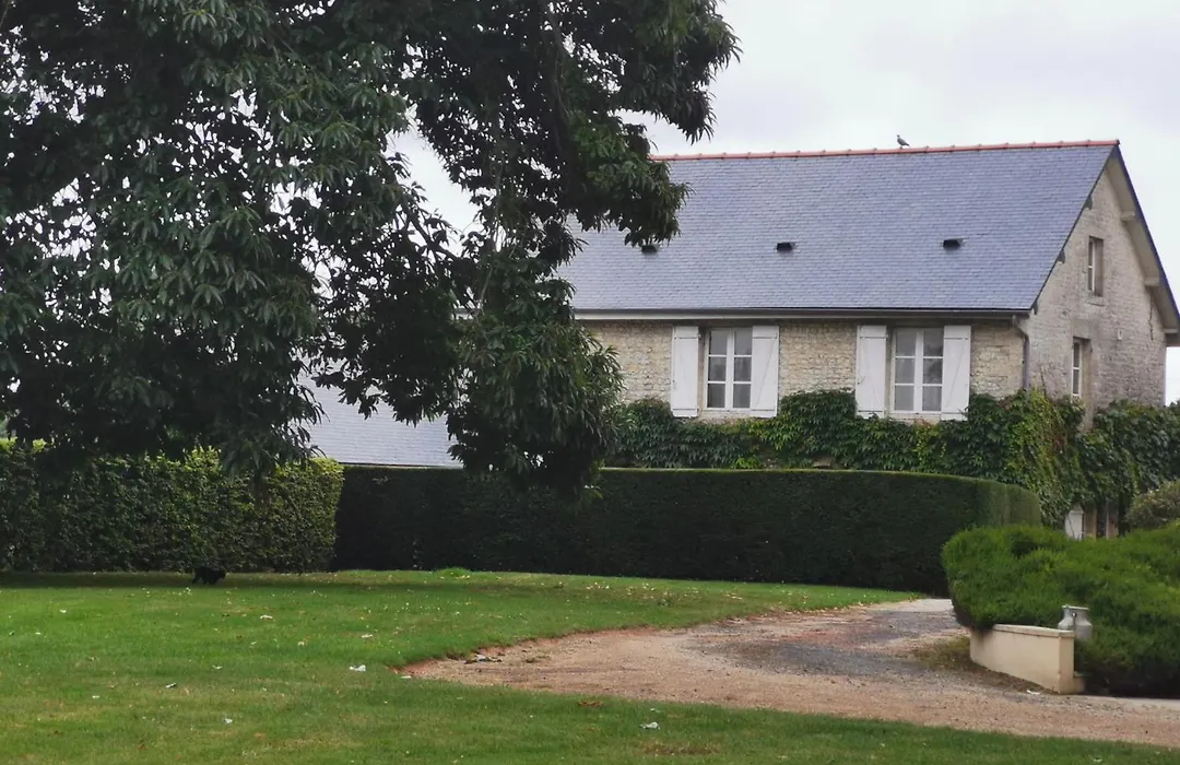Grand Hotel "Chateau De Sully" - Piscine & Spa -Teritoria-1