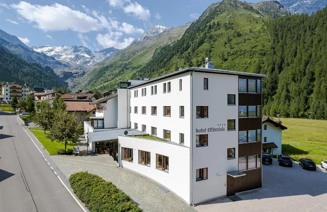Hotel Cevedale-1