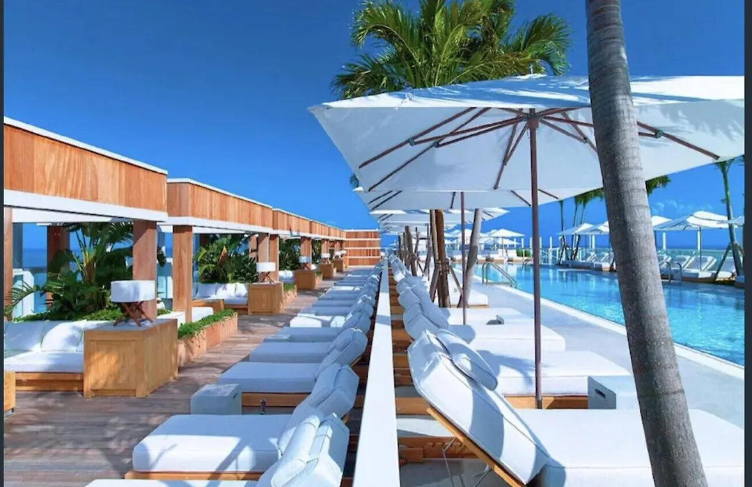 1 Hotel & Homes Miami Beach Oceanfront Residence Suites By Joe Semary-1