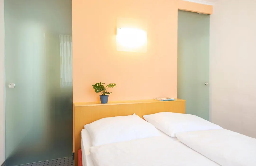 Achat Hotel Suhl-1
