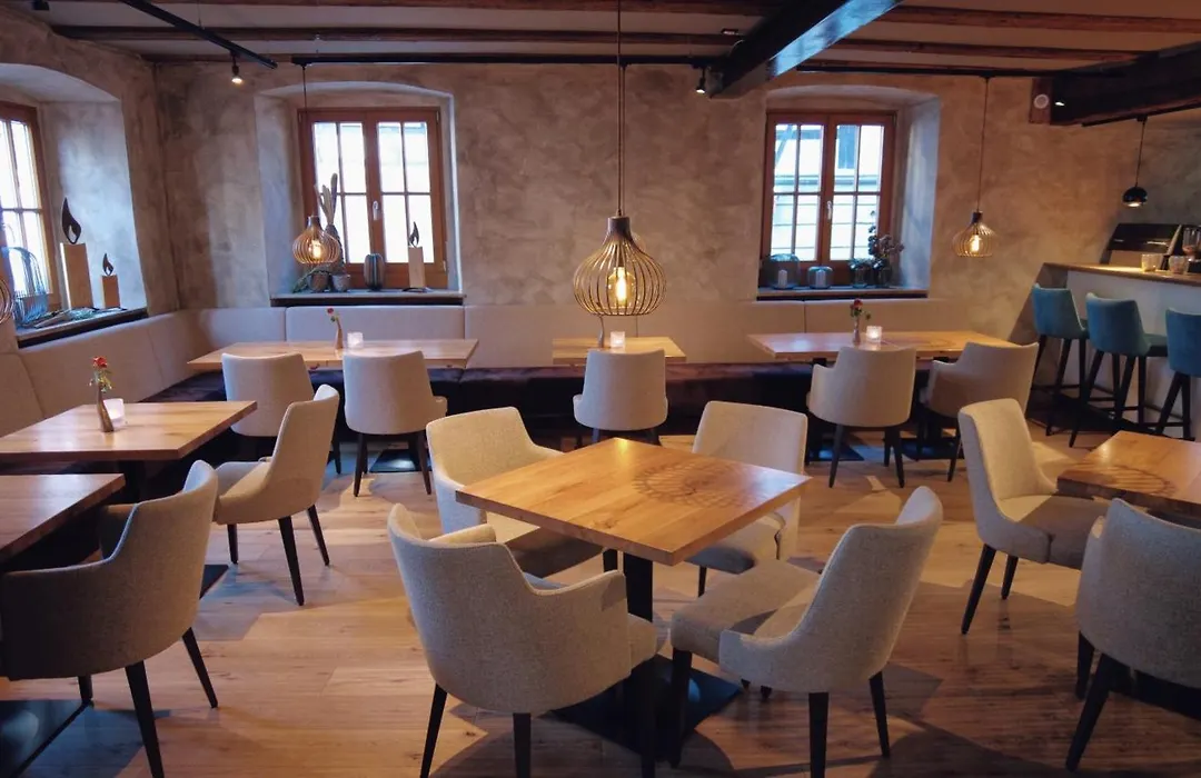 Hotel Restaurant Schwarzer Adler-1