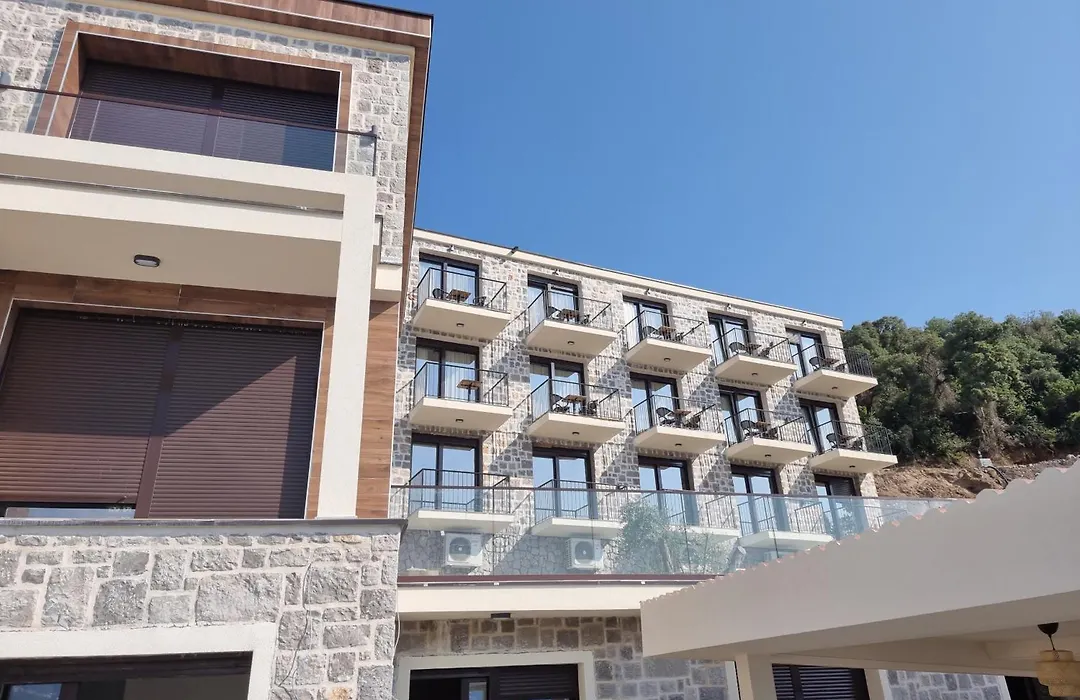 Agape Rose-1