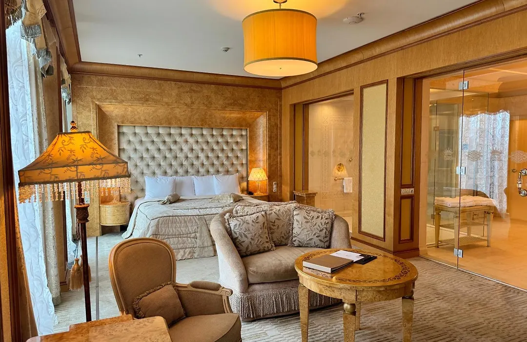 Royal Spa & Hotel Resort-1