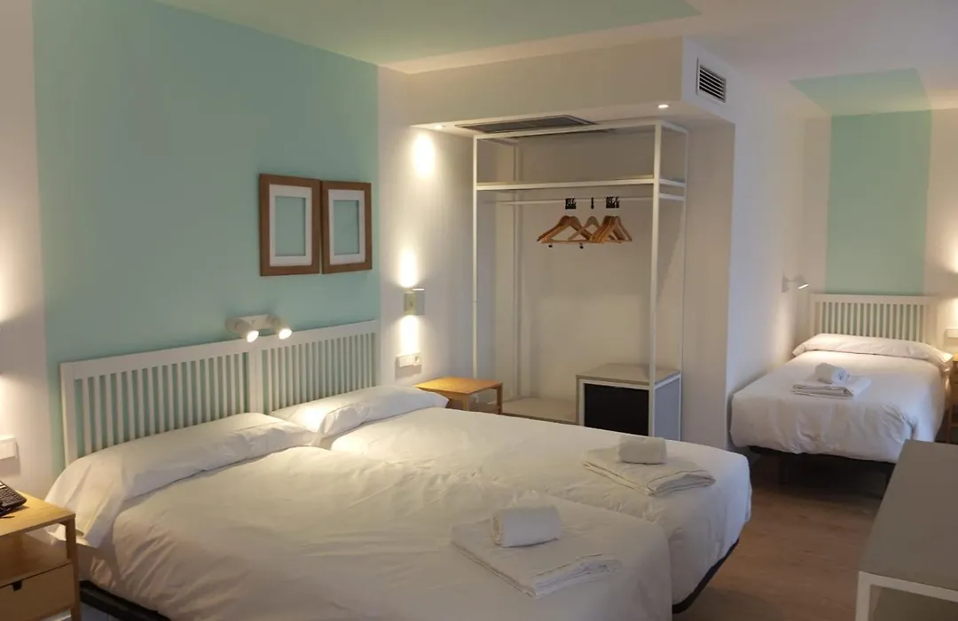 Hotel Virgen de Covadonga-1
