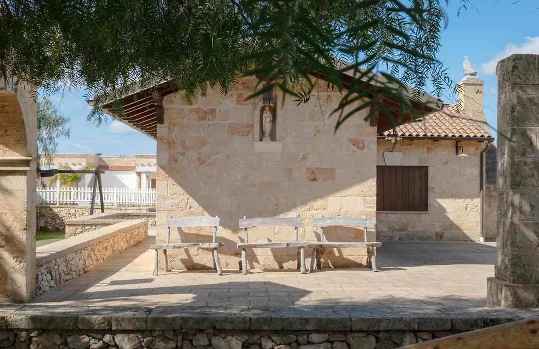 Borgo Specchia Natural Resort-1