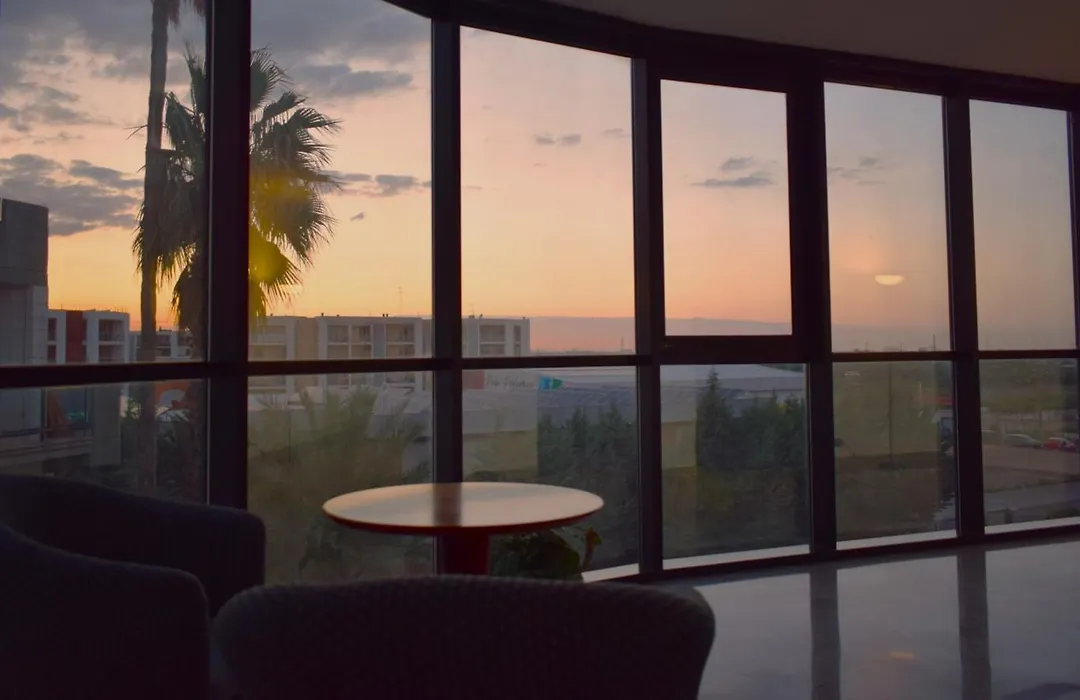 Hotel 90-1